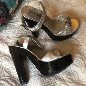 Michael Kors Beautiful Platform 😍👠👠